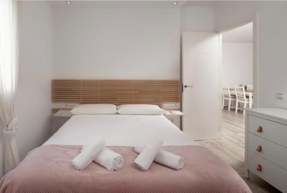 Apartamento Riosol เนร์คา ภายนอก รูปภาพ